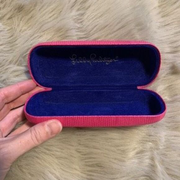 Lilly Pulitzer faux croc hard eyeglass/sunglass case - Picture 3 of 7